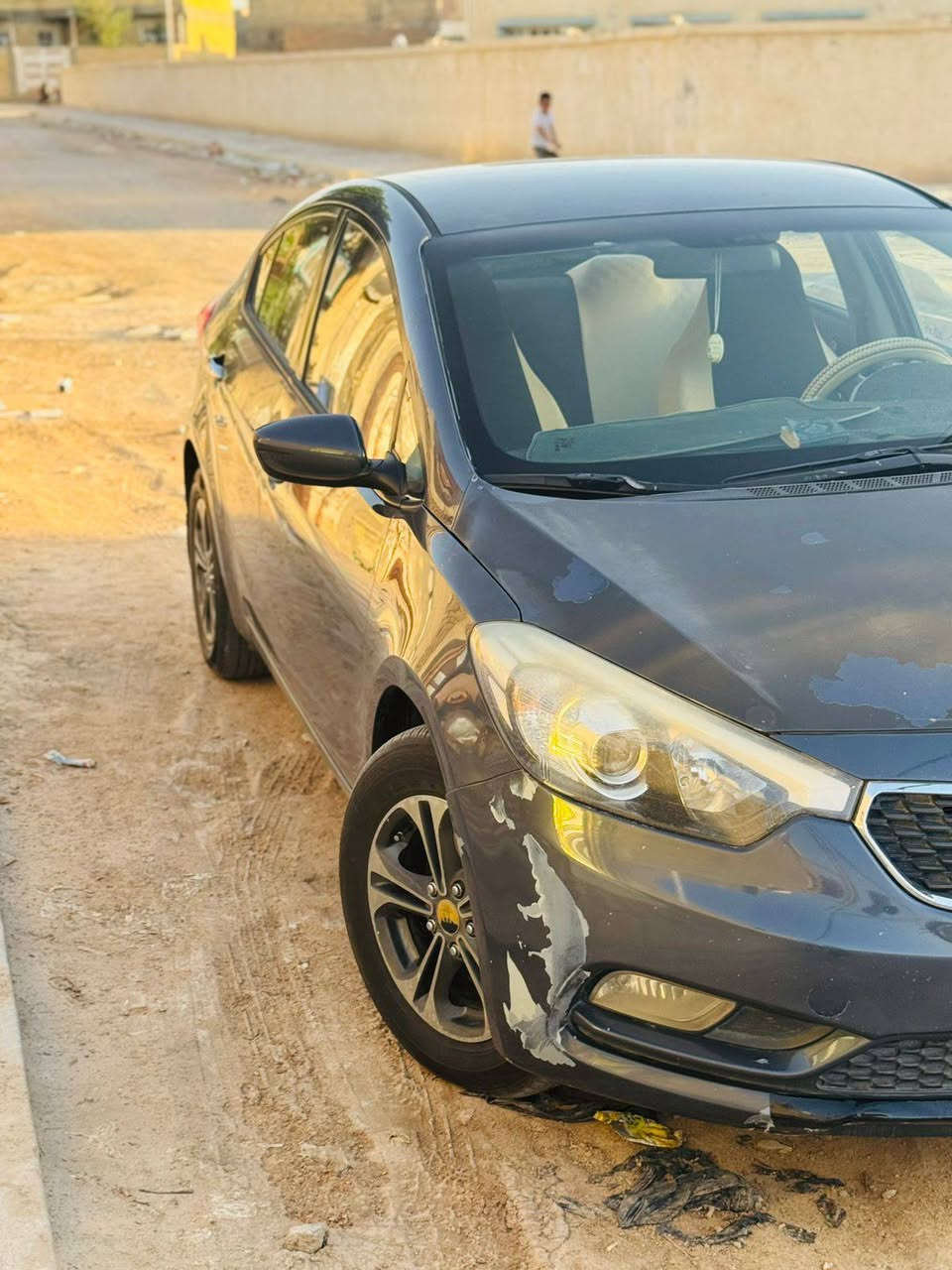 سلام عليكم سيراتو
موديل ١٤ بسمي تحويل
سونار يمك بلمنشور 
السعر ١٠٠ وبيهه مجال
مكان رميثه ‏‪***********‬‏
