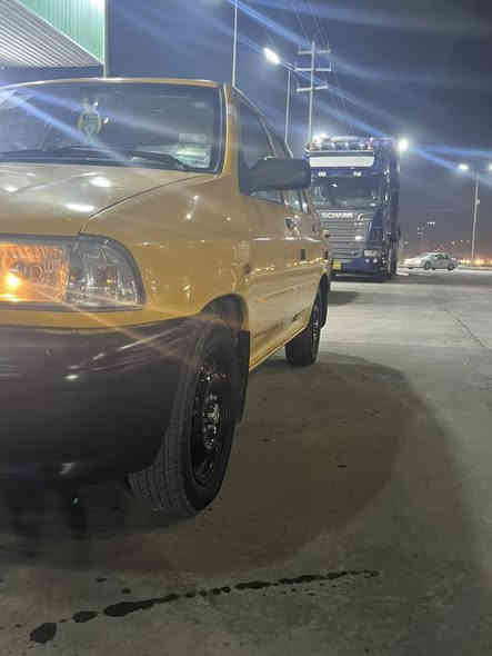 السلام وعليكم شباب سايبه موديل/2018جاهزه من كلشي كير مكينه مكفولات سياره متعوب عليه كلش والله غرفه دوشمه حراري تخم تاير جديد صدر امامي خلفي جديد سياره وضع شركه لا ضربه لا صبغ لا تبديل كفاله عامه من كشي هورن براد بيه ينباع وياهه وهورن سيدان اصلي سياره مال جناي الياخذه ربع ميصرف عليه مكاني بغداد مرور التاجي سعر 50 وبيه مجال كلشش قليل رقم الهاتف
*********** 
التوفيق لجميع ياربي🥰❤
