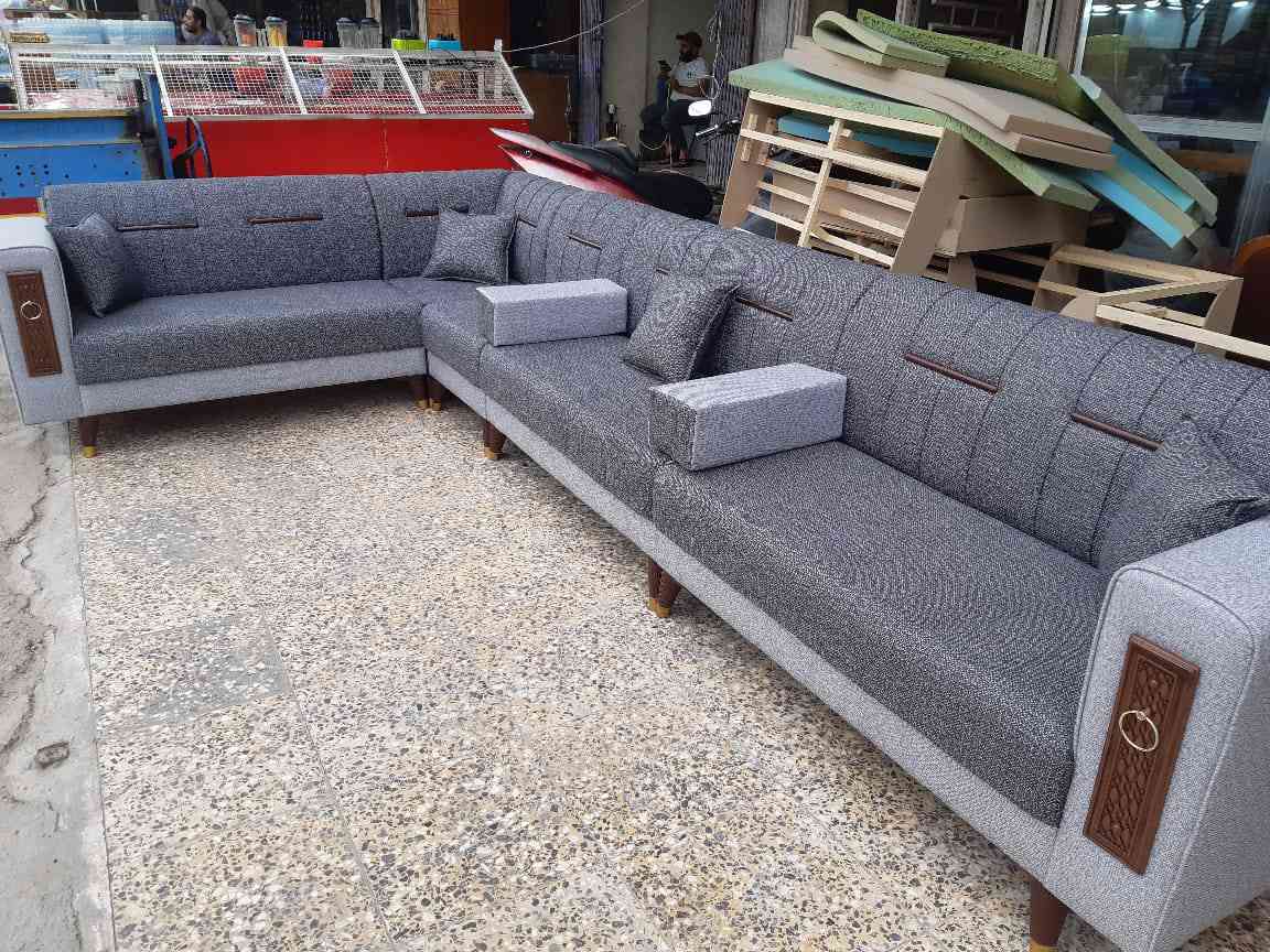 السلام عليكم
توفرت اطقم دواوين شغل عراقي درجة اولى
10 مقاعد
سفنج درجه اولى اكسترا
خشب جام روسي
المقعد بلوك اسود
بسعر 450 الف شامل التوصيل مجاني داخل بغداد
مع ضمان سنتين
للحجز والاستفسار الاتصال على الرقم ***********
