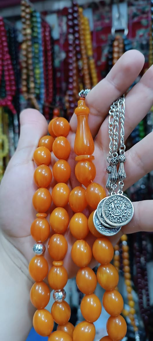 ما بدي وصف واضحه بالصوره المهتم يتفضل خاص


**إذا كنت صاحب هذا الإعلان وتريد حذفه لأي سبب، رجاءا أرسل رسالة إلى الدعم الفني**