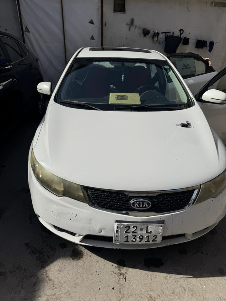 السلام عليكم 
سيراتو 11 خليجي محرك وكير بشرط تبريد بشرط  فولل مواصفات واحد على واحد فتحة مكفولة كفالة عامة بية رصعات بسيطه شفتات ستيرن مرى شفط 4 دسك  شاشة سيارة رقم اربيل تريد وكالة تريد تحويل  السعر 110 وبيها مجال #بغداد 
***********
