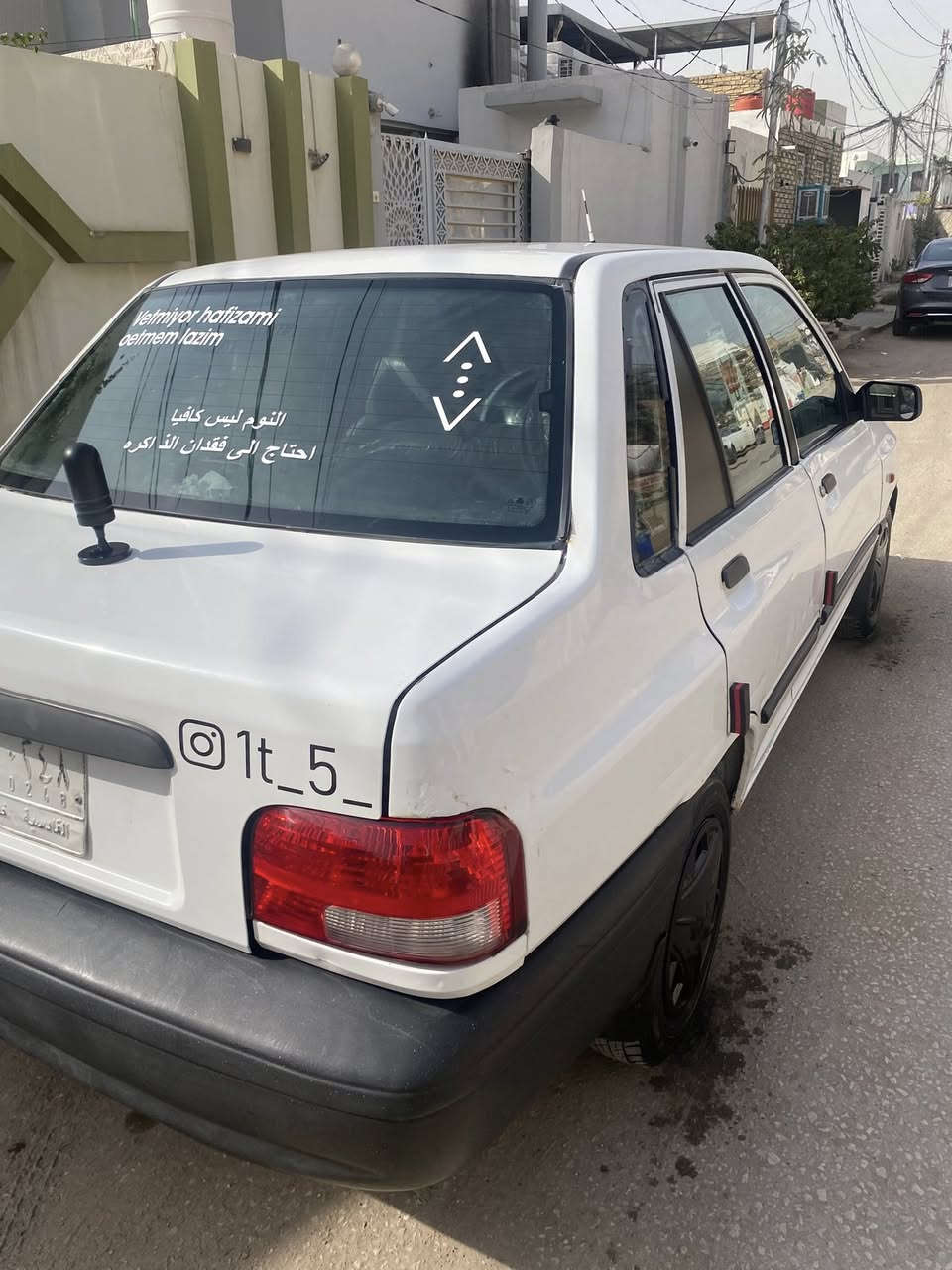 سلام عليكم سايبه البيع مديل 2014
سياره جاهزه وشبابيه برغي مذب عليها 
بيه قطعه وحده بدون صبغ ولاضربه 
مكاني نجف رقمي ***********
