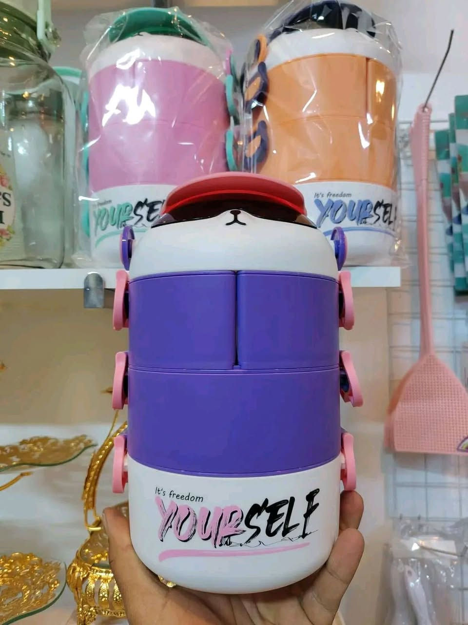 سفر طاس مال دومات يجنن شلون الانج بوكس يجنن 
السعر 7 الف


**إذا كنت صاحب هذا الإعلان وتريد حذفه لأي سبب، رجاءا أرسل رسالة إلى الدعم الفني**