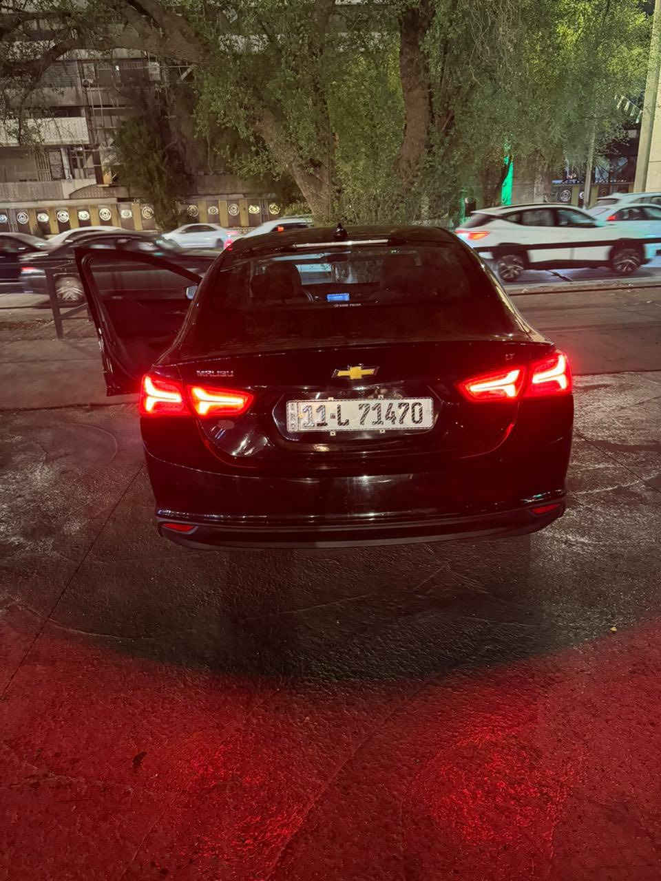 سلام عليكم
ماليبو ١٩ lt فول عدا الفتحه

كير مكينه كفاله تبريد ثلج قطعتين

سياره حادثها جاملغ والخشم مال بنيد 
وبيها بارد بالجاملغ الخلفي والباب 

سياره ماشيه 118 km

رقم بغداد سياره نضيفه ونصبته حلوه 

هزه جديد وسنويه باسمي تحويل ثاني يوم 

السعر ١٠٤ وبي مجال


**إذا كنت صاحب هذا الإعلان وتريد حذفه لأي سبب، رجاءا أرسل رسالة إلى الدعم الفني**