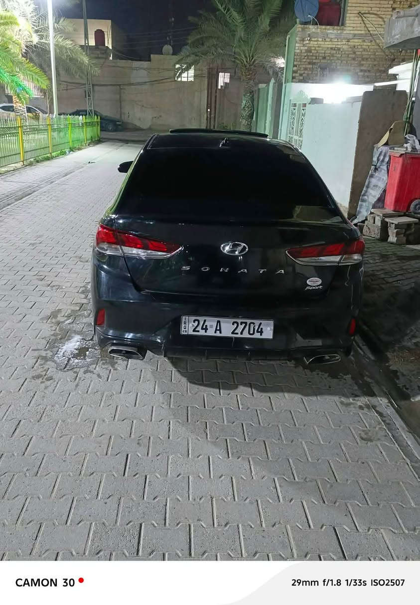 سوناته موديل 2018 موصفات سبورت معرفه 

حادثه جاملغً وبنيد بدون قطره دواخل 
تخم تاير جديد 
حداديه جديده
كير مكينه جديده 

العنوانً نجف لاشرف 

الرقم *********** النجف, العراق
