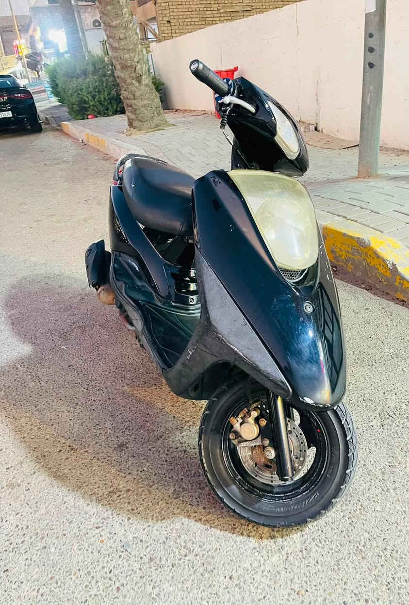سلام عليكم دراجه بريز لايت جوه شلعه ومعدل دراجه كامله كهربائيات كله شغال سلف وهندر السعر 500وبيه مجال مكاني بغداد سارع فلسطين***********
