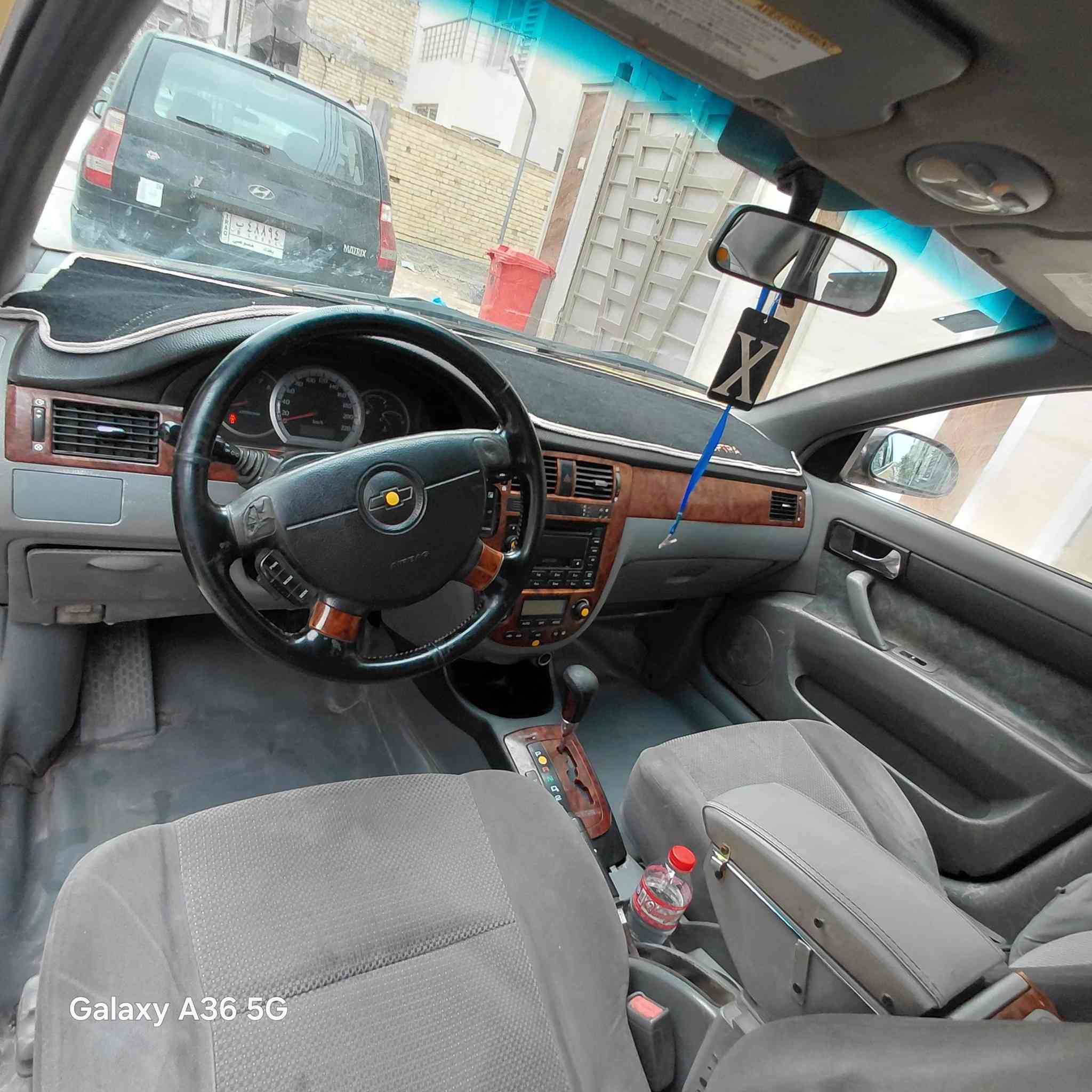 السلام عليكم اللبيع  اوبتره مديل ٢٠٠٤ اوتوماتيك مكينه كير خير من سياره جاهزه  بسمي مصفره هيه وغرامات  رقم بغداد  سياره  اليبل واحد  بدون تبديل   بدون  صربه  سياره جاهزه  كبل الشارع   مكاني بغداد حي الجهاد السعر ٤٠الرقم ***********
