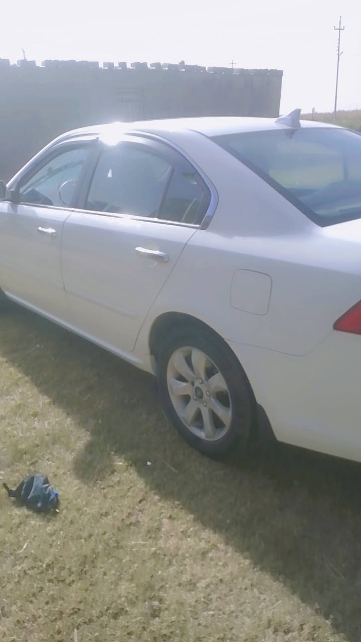 سلام عليكم اوبتيما 2009رقم بغداد دولي تبديل بنيد وجاملغ فقط بدون ضرر مكان سياره واسط الكوت رقم ***********يوجد واتساب سعر 118وبيه مجال
