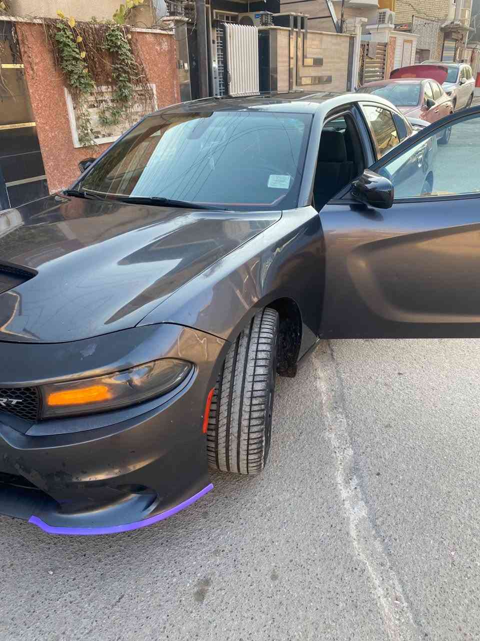 سلام عليكم
   شباب جارجر 2019   
٦ سلندر  حادث 3 قطع فول مواصفات   سعر 174 وبيهة مجال بسيط مكاني. بغداد  البنوك.  
موجود واتساب***********
