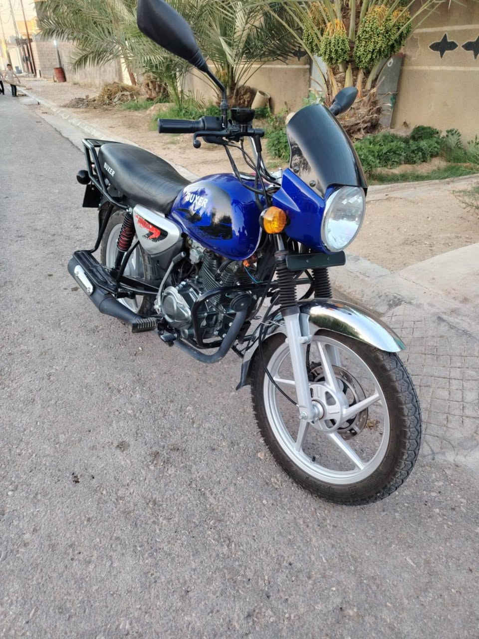سلام عليكم من رخصت ادمن مطور بوكسرمحرك 200مودل 25جديد بصمات وأوراقه كامله سعره مليون و300بي مجال شويه استفسار على رقم ***********

