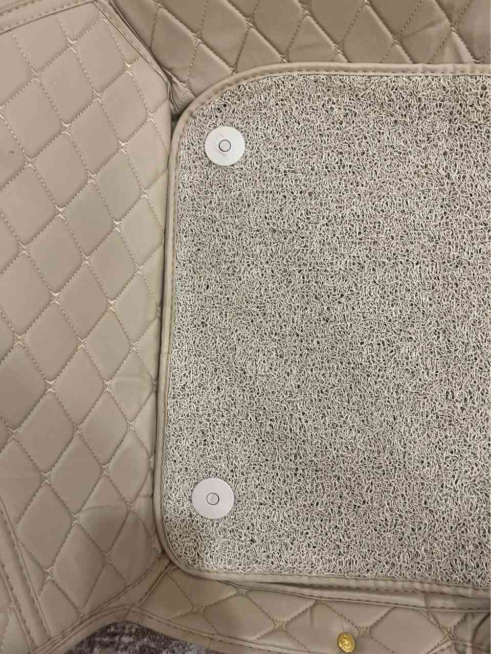 گاعي قالب (mg gt vip)دةبل قرتةي ئةصلي زةمان يةك سال
حةوزي ناو صندوقيشي لةگةلة  
تةنها رةنگي بيجي و  چةند تاخميكي كةم بةردةستة نةخشيكي زور جوان و جلدي اصلة فريزو دةبل قرتةية 
ضةماني يةك سالي لةگةلة بة شةرتي هةموو شتيك ئةيفروشم 
شوين هةولير 
*********** أربيل, العراق
