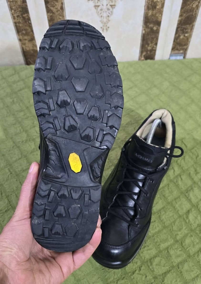 ماركة     لوا    باله اصلي اورجينال   

جلد طبيعي داخال وخارج    

قياس 42    وثلث    

نضافته 95 بل 100    ضد الماء 💦

حجز وتساب ***********

#بغداد #موصل #دهوك #اربيل #زاخو #كركوك #سليمانيه #بصره #بابل #نجف #كربلاء #نصريه
