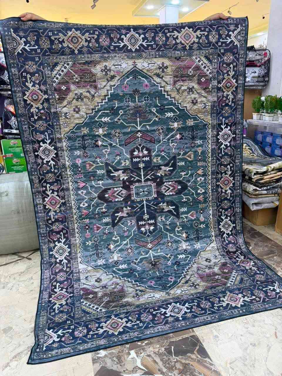 السعر  عشره
وصلتنه وجبه جديده موكيت ثري دي الاصلي
نوعية ممتازة ونقشات حلوه 
ملمسها حرير والضهر حبيبات مانع تزحلق حاشيه شرشوبه مطابق للصور تماماً 💯 
 والثبات ع السيراميك 
 وعدم تسريب الماء 💦
تخفيضات 💣💣💣 ___ 
💯قياس ⬅️ 180 ❌ 260 
السعر ❤️❤️عشره
يوجد توصيل 🚚 
***********
