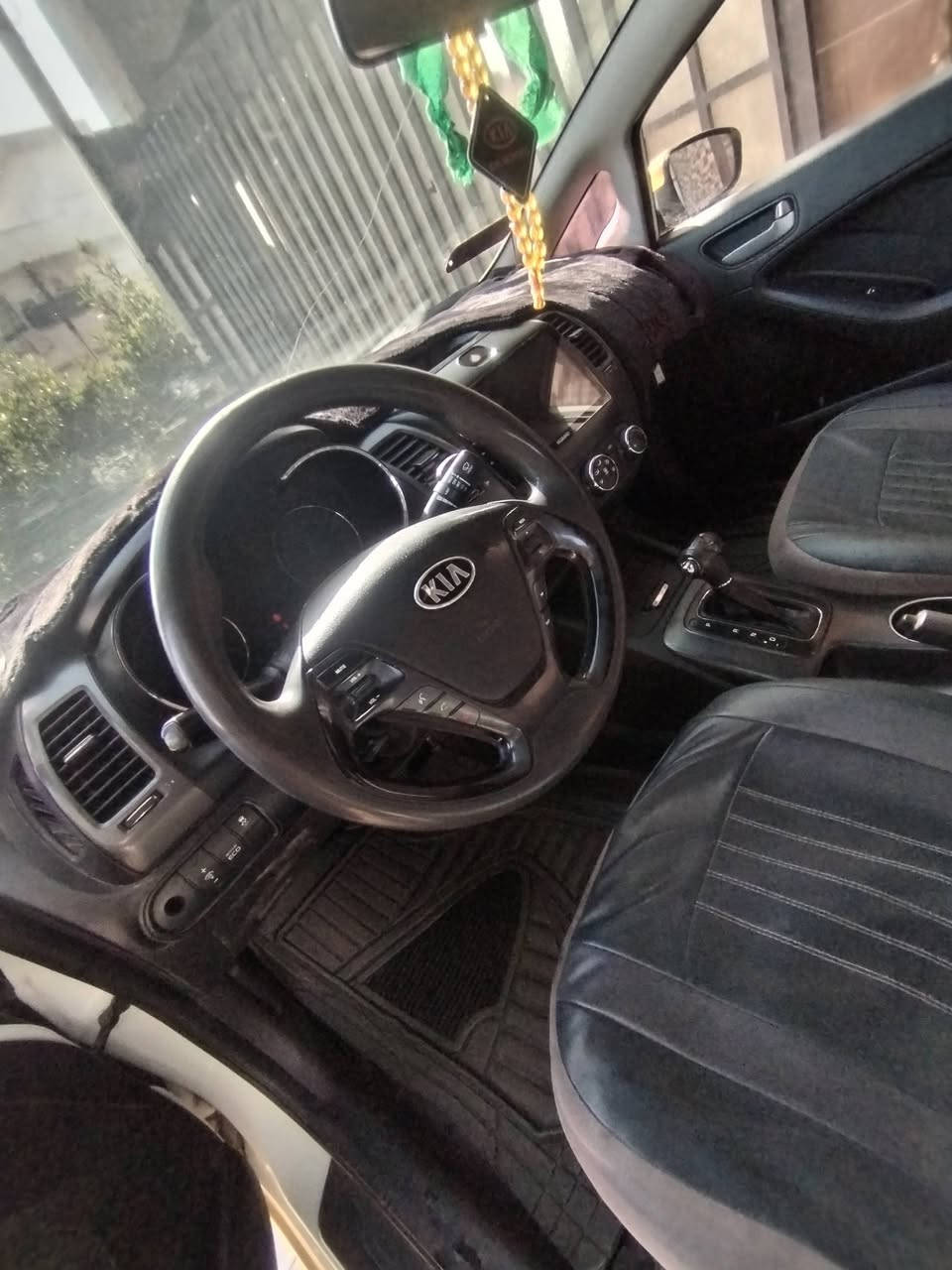 كيا فورتي 2014 رقم بغداد بسمي مشروع وطني رقم انكليزي ضربه خلفي فقط  بدون دواخل   سياره تخم تايرات عليه   سياره جاهزه بدون نقص مكاني كركوك  
السعر 93 بيه مجال 
***********
