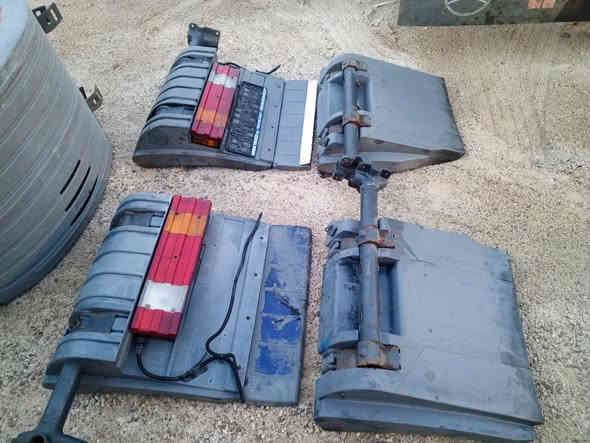 سلام عليكم جاملقات حاجب فول جديد ألمانيات وربي مابيهن اي نقص رمادي ثنين زوج رمادي ***********
