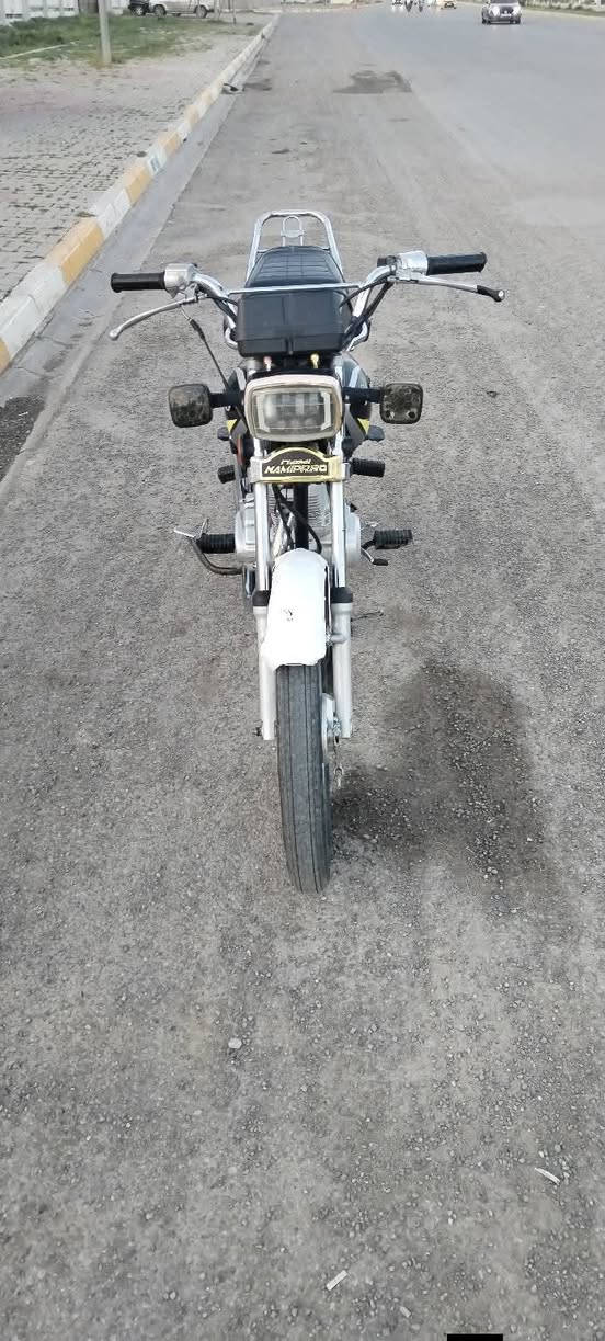 السلام عليكم ماطور نامي فول نضافه محرك شرط كهربائيات كله شقال2023 سعره 500 وبيه مجال شراي تعال خاص وتدلل مكاني كركوك حي عدن *********** اتصال
