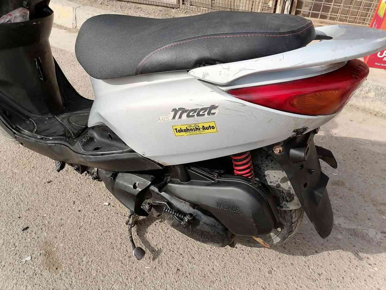 بريز اكزز كابريتر بلاد نكره سلف وهندر كهربائيات كلها شغاله دبلات حلوه ستاند صفح وتعليك كيجات شغاله لانضوح ولاتبخير السعر ٤٥٠
***********
