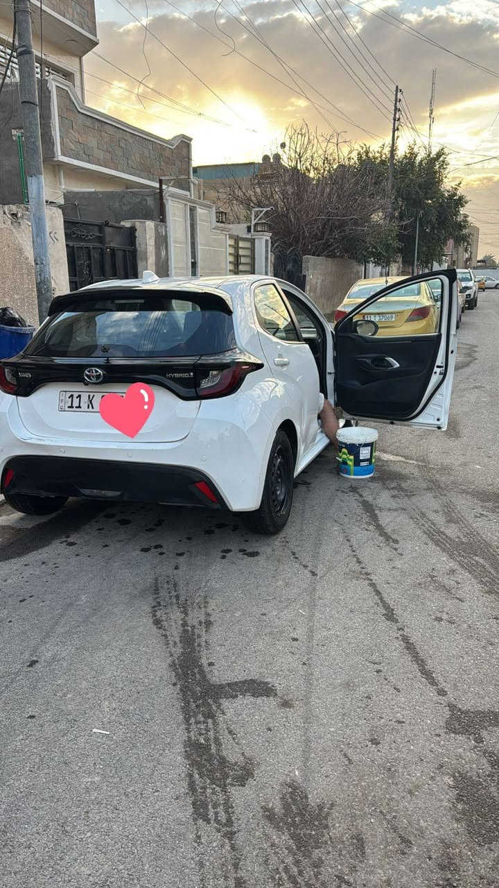 تويوتا يارس موديل ٢٣هايبرد للبيع فول مواصفات عدا الفتحه للاستفسار ***********بي وات ساب ملاحضه مامتواجد عالفيس بوك
