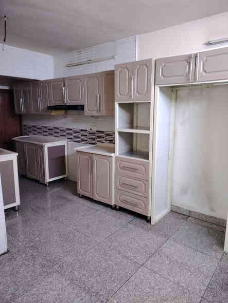 كاونتر مع سنك 4 أمتار و60
خشب Hdf 
والأسطح كرانيت 
بيع جداً مستعجل 
مكاني بغداد نفق الشرطة 
السعر ع خاص 
للاستفسار ع هذا الرقم 
***********
