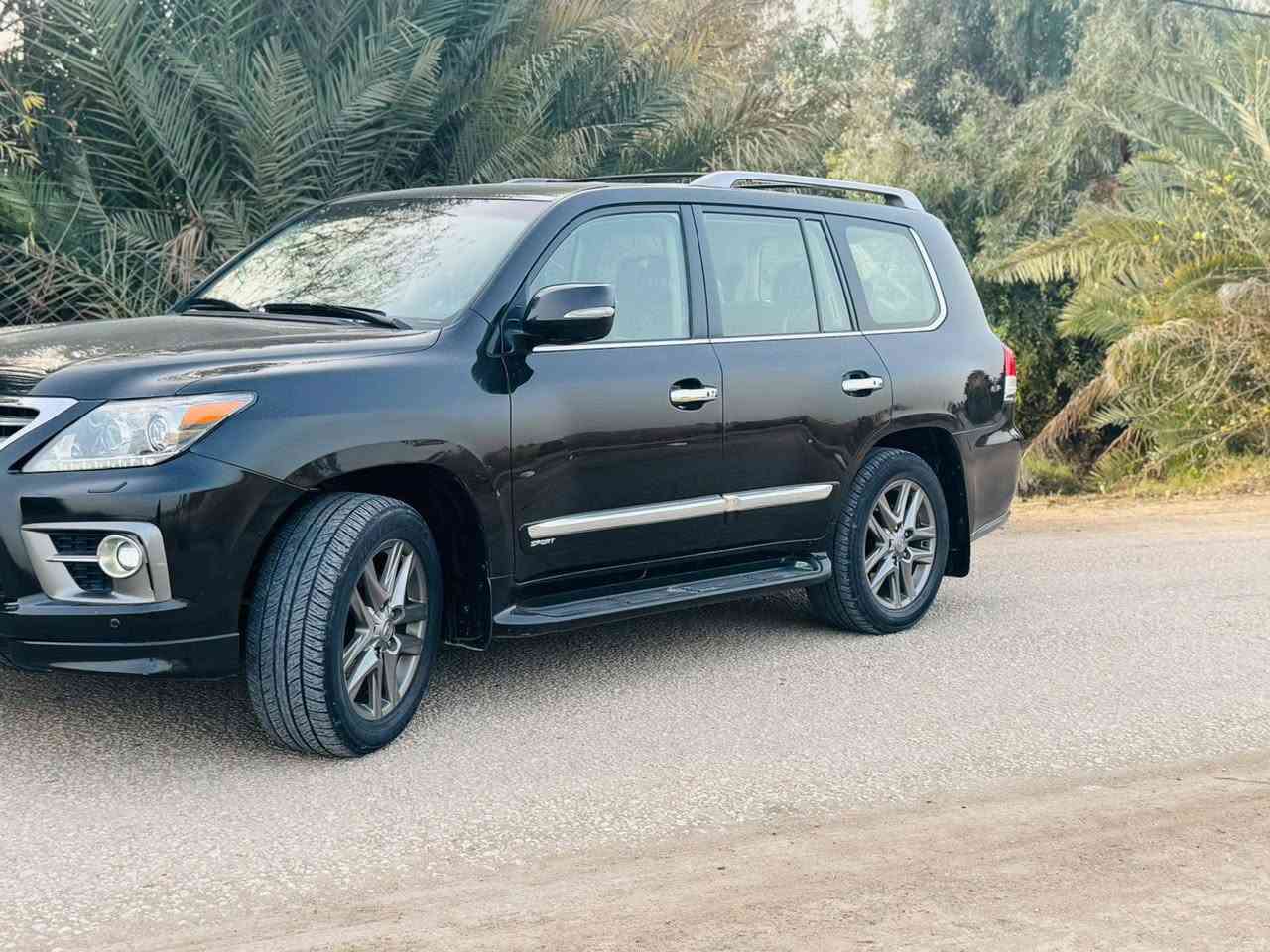 سلام عليكم
الكزز للبيع موديل 2015

الون سود 

بيه بدره بصيطع

الباقي كفاله

 مواصفات 

8سلندر 

كشنات كهرباء 

جنطه كهرباء 

شاشه بلاد 

+فتحه 

كير محرك كفاله 

تخم تاير جديد 

تحكم ستيرن جهتين 

تبريد +تدفئه شغال 

دفع رباعي 

بصمه

ثلاجه 

كامره  خلفيه

رادار

سعر   نتصل وبل خدمه 

اي ستفسار ***********

مكان حله نتصل وبل خدمه

@الجميع @إشارة
