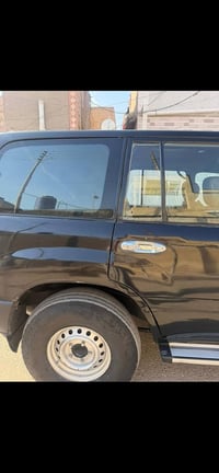 لاندكروزر • ٢٠٠٤ • مزاد الداخلية