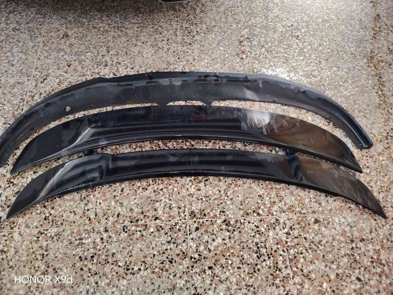 سلام عليكم غراض جارجرللبيع الباب كامل من عده البطانة قيم وخذ
الاستفسار ***********
