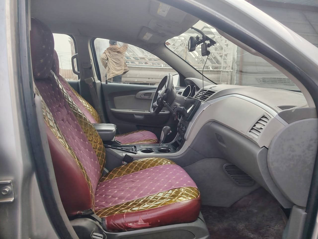 شوفر ترافيرس 2012
رقم بغداد 

جاهزة من كلشي فقط ملاحظات بسيطة توضح عند التواصل للشراء
محرك 6 سلندر 3500
الضرر : تبديل بنيد مع تصليح مقدار شبرين من الجاملغين الاماميين 

باتري مع اطارات جديد 

تبريد جدا ممتاز

السعر 90 نهايتهه

***********

المكان / ناحية سيد الشهدا قرب سيطرة اللج بإتجاه الكوت
