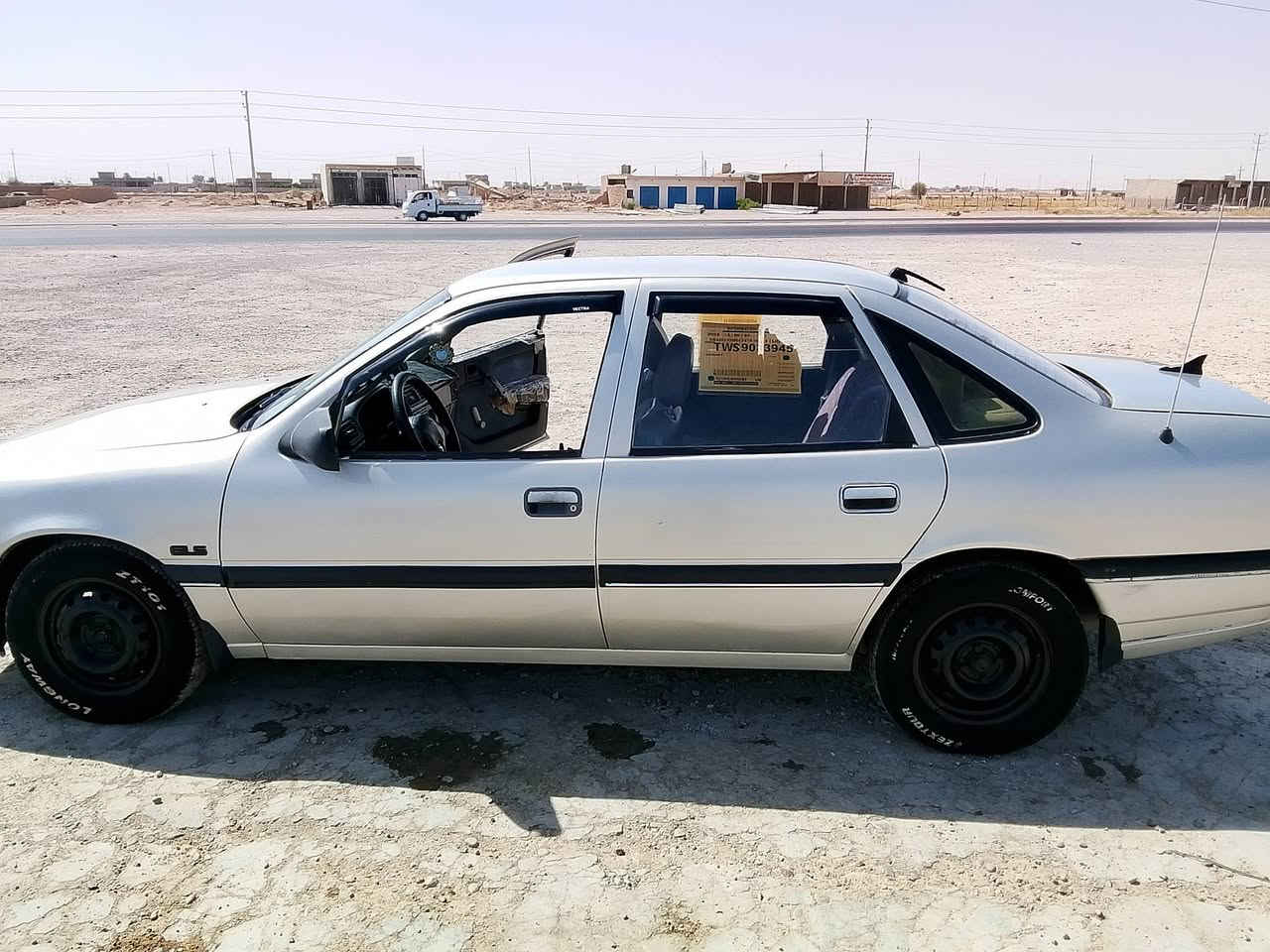 السلام عليكم 
أوبل فكترا موديل 91 رقم أنبار دولي انگليزي شرط التحويل سنوية لل28 محرك 16 گير ومحرك بشرط لاتبخير ولاتنقيص صدر امامي خلفي جديد صبغ عام للجمالية بدون ضربة ومعجون كهربائيات كلها شغالة السعر 43 وبيها مجال 
العنوان صلاح الدين سامراء 
الاتصال على الرقم ***********
