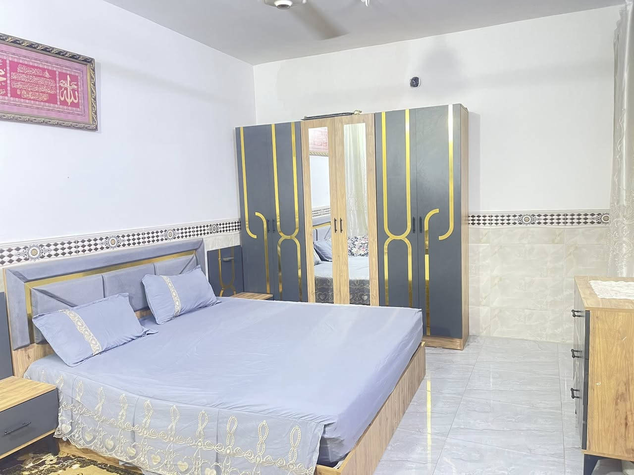 للبيع غرفه  تركي خمس قطع مع دوشك نفرين ب ٤٠٠ الف 
العنوان بغداد الري مجاور حي الاعلام


**إذا كنت صاحب هذا الإعلان وتريد حذفه لأي سبب، رجاءا أرسل رسالة إلى الدعم الفني**