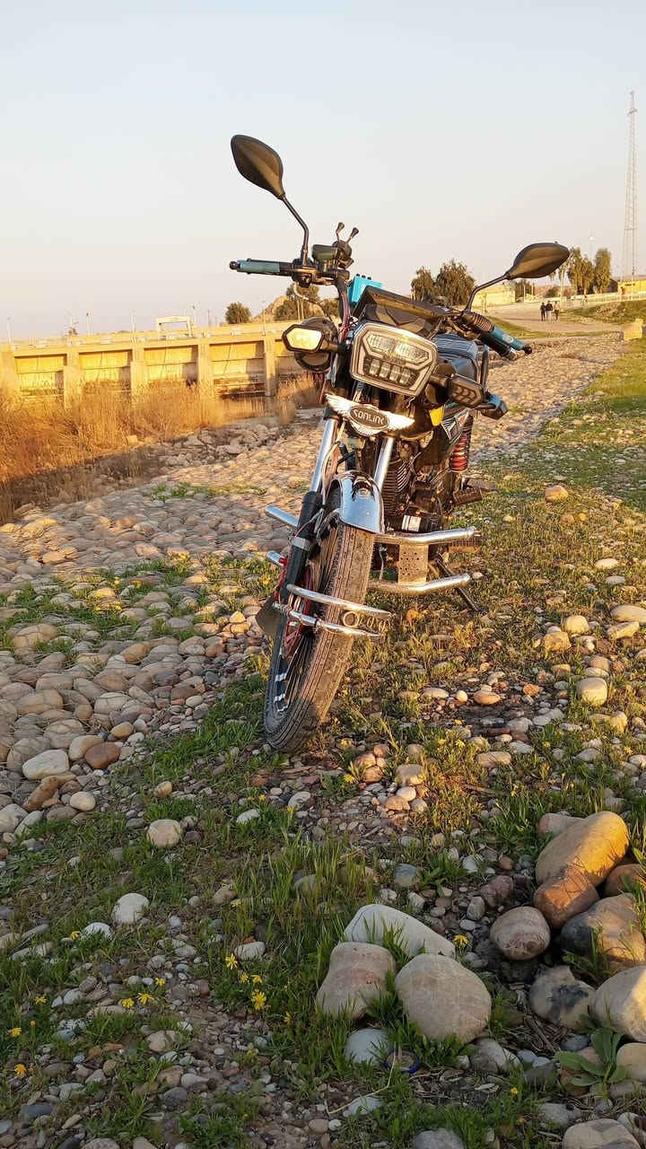 سلام عليكم دراجة سيفان للبيع موديل 2025 دراجة جديد مابيها اي نقص 
ستفسار على رقم *********** 
مكان شهربان سنسل
