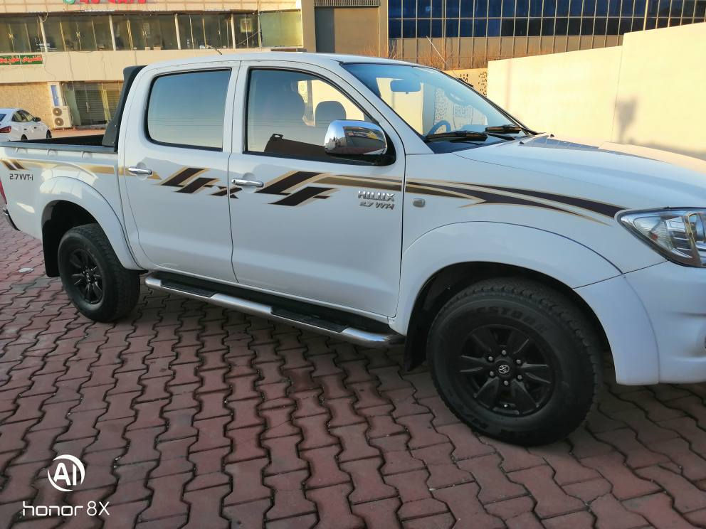 مرزیە 2009 
سعودی بتڵ 
بێبۆیاخە دوکارتی زۆر بچوکی هەیە هەموگیانی بەشەرت سەنەوی تا۳۰تازەیە گۆڕینەوەشەکەم لەسەر دڵگرتن 
*********** السليمانية, العراق
