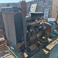 مولد بيركنز صيني ٣٠ kv جاهز للعمل السعر ١٨ ورقه وبي مجال الاتصال ٠٧٨٣١...