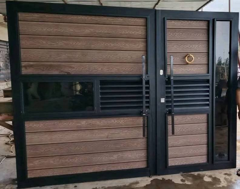 حدادة عامه حدادة الرحمن حــديـــــثة
موديل جديد ابوب بديل الخشب بكافت انواعها 
العنوان الانبار حديثة حي الصناعي مقابيل ياسين بريك

لخــــ.....ــاص مـــــــفتوح   وتـــــــــــــس اب  ***********
