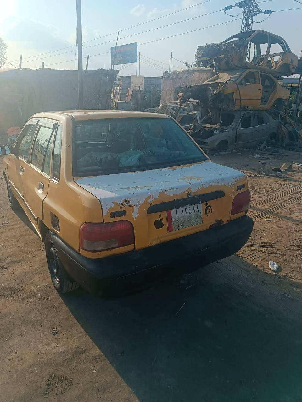 سايبه للبيع السعر 11 ورقه محرك وكير جدد ع شرط تخم تاير جديد شواصي جدد رقم كربلاء  الماني مشروع وطني تحويل مباشر مكان السياره الديوانية قضاء الشاميه للستفسار ***********
