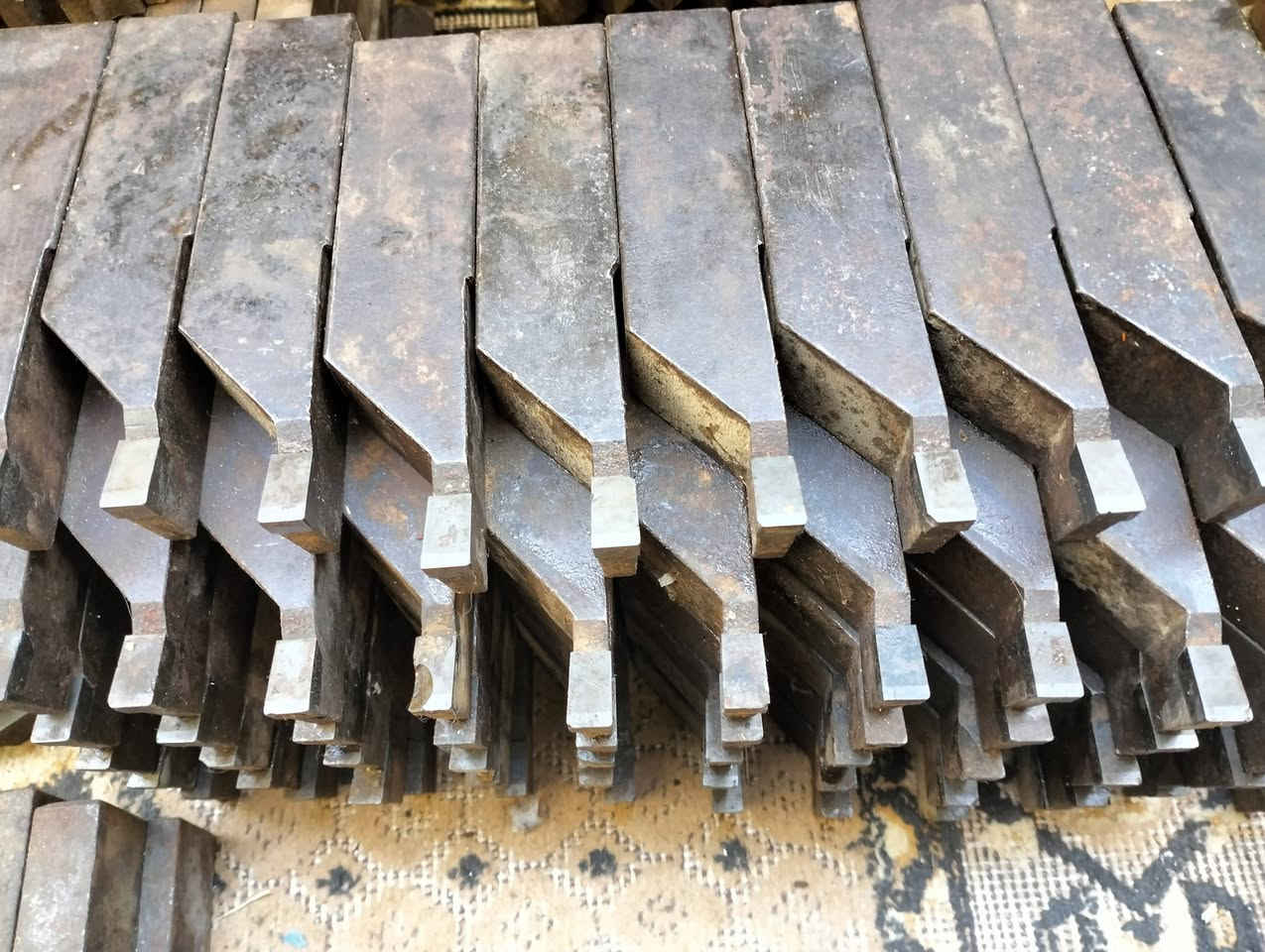 اقلام تورنه الماني
مشكل كمافي الصور 
الموقع ..حله 
***********
