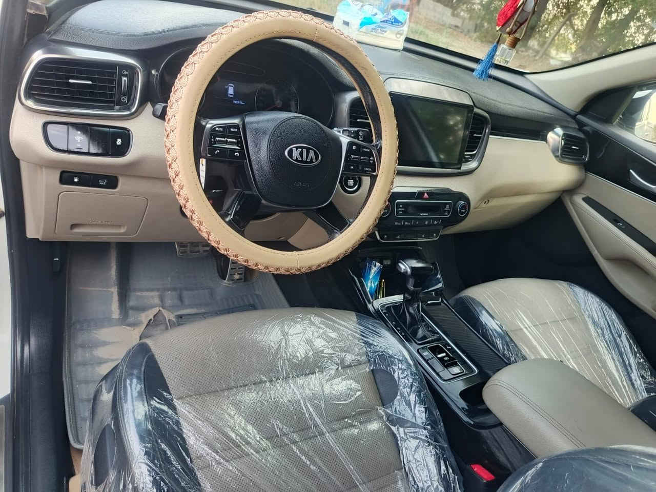 سلام عليكم سياره نوع سورنتو موديل 2018خليجي كويتي فول مواصفات خنك واحد عل واحد كفاله كير مكينه حداديه تخم تاير تبريد تدفىه تبريد ثلج شاير بل مري مري شفط شاشه كامره حساسات تحكم ستيرن جهتين خمسه ويل كب مكفوله من الحادث والضرب والتبديل والفتح والصبغ سستم سماعات كشاف زنون 6سلندر 7راكب 3قطع تبريد فول للخير العنوان كربلاء السعر 218وبيه مجال حك الجيه الهاتف ***********بسمي تحويل مباشر بيع فقط
