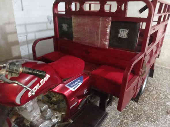 السلام عليكم من رخصه الأدمن ستوته ديوان أوباما موديل ٢٠٢١او راق كامله السعر مليون وميه وخمسين مكاني بغداد على السياحي مقابل معامل الحسينيه ***********
