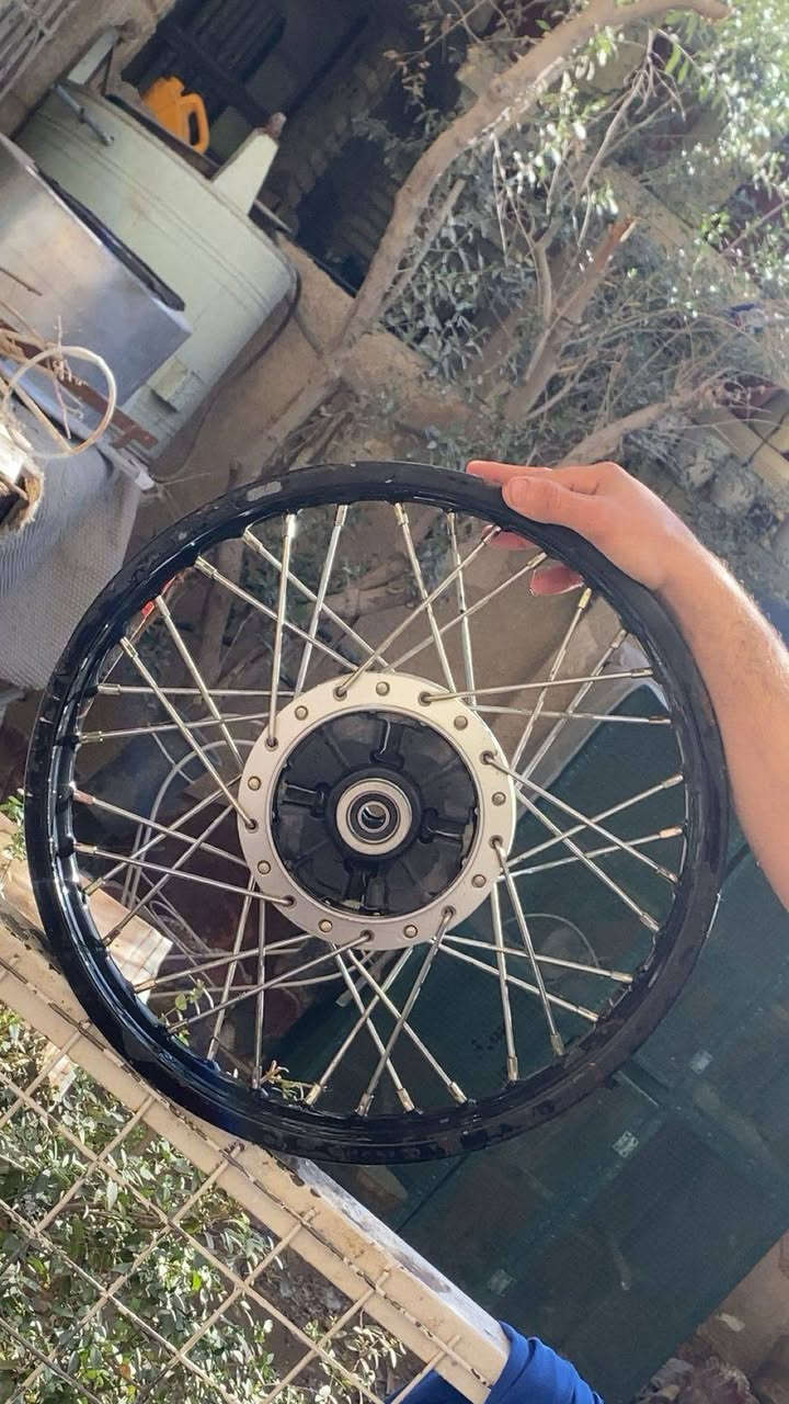 سلام عليكم شباب لبيع قيم بل يرضي الله امانه لحد يكسر بيهن مكاني حي جهاد ***********
