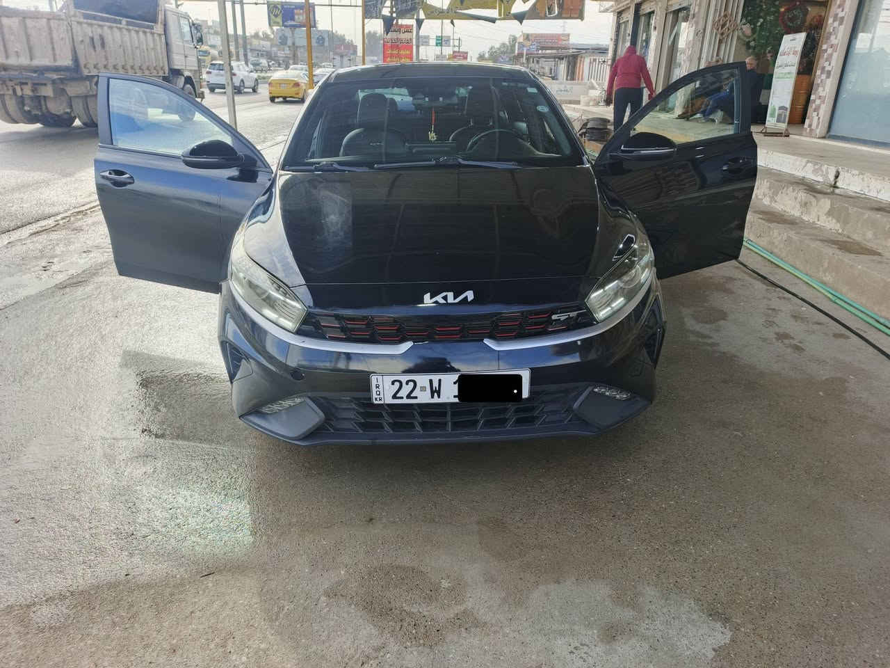 السلام عليكم.. كيا فورتي موديل 2023GTLin لون اسود محرك 20سياره فول مواصفات بصمه ماعدا سلايد رقم اربيل ماشيه 34ميل ضررثلث قطع.. صور سياره بالمنشور سعر على الخاص بيع بدون مراوس تواصل واتساب /اتصال
 ***********
***********
