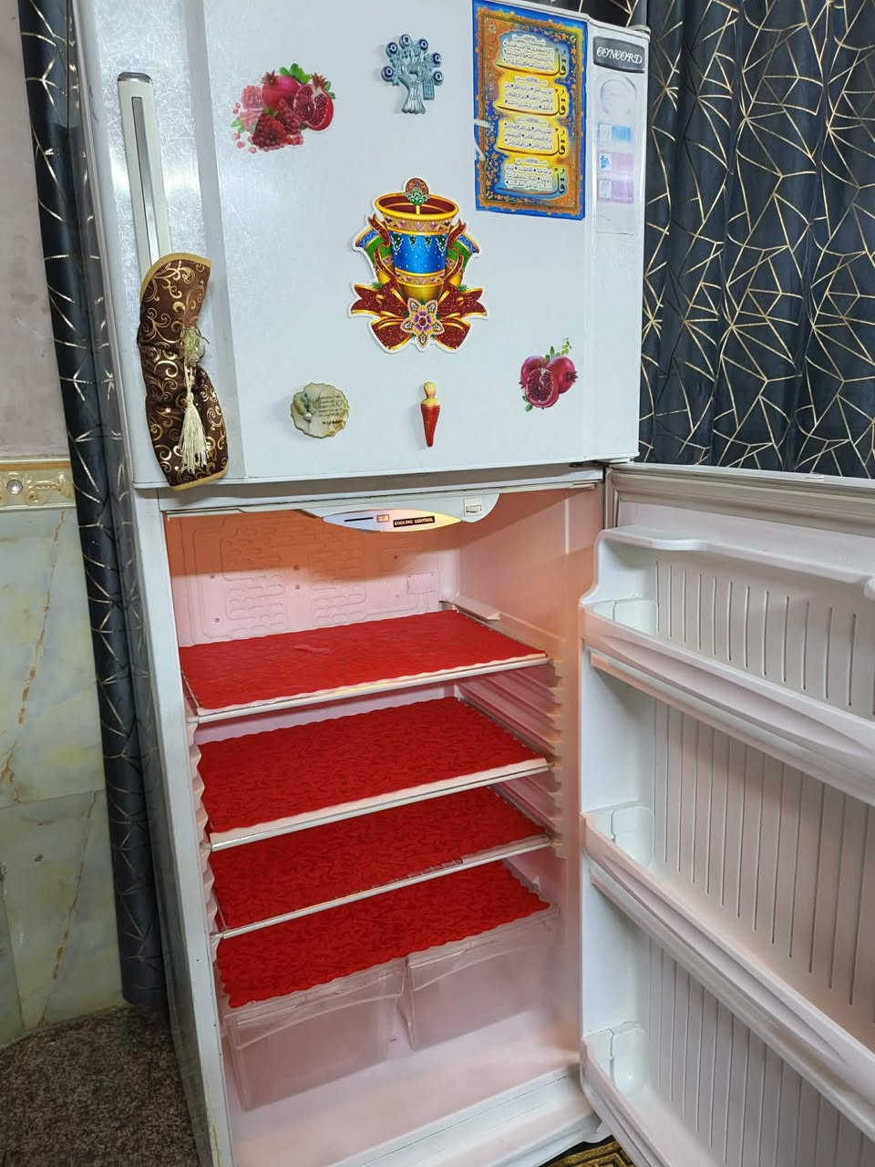 ثلاجة ماركة (كونكورد لبنانية باب اول ) مضلع بواري نحاس فريز خارجي نضام تجميد وبيها جهاز حمايه من الشركة ارقه ثلاجه حجم (24) قدم  تجميد درجة اولئ نضافه 90 بالمية داخل نضيف فول مال بيت ضمان اسبوع شرط التجميد السعر مع  التوصيل  ( 300 قفل) داخل بغداد حصرا متوفر توصيل كل مناطق بغدادد


**إذا كنت صاحب هذا الإعلان وتريد حذفه لأي سبب، رجاءا أرسل رسالة إلى الدعم الفني**