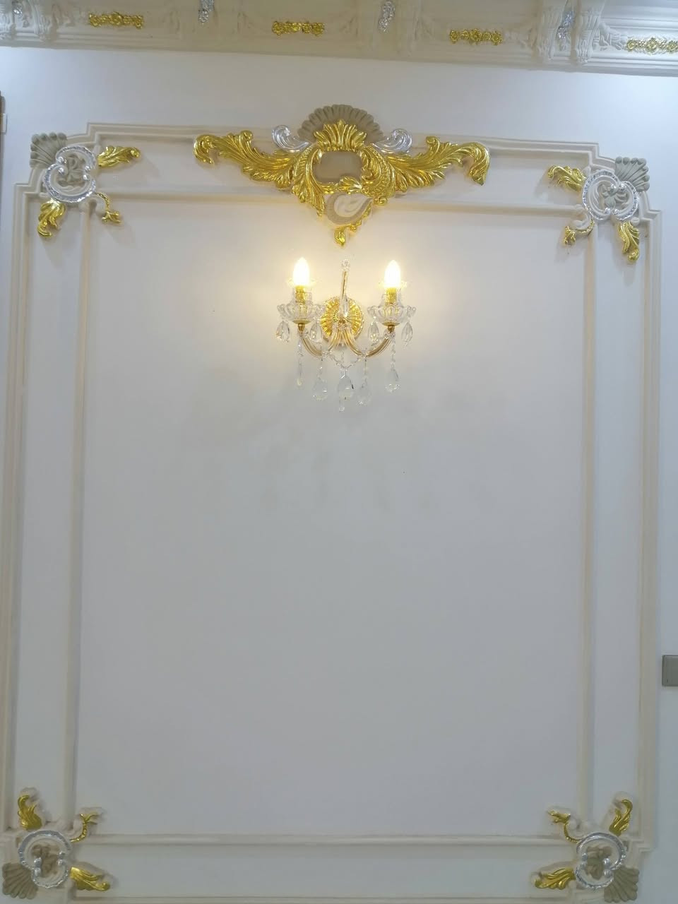 #مستعدون
لعمل كافه انواع الصبغ تغليف للجدران تنضيف وصبغ الحديد والواجهات وعمل كافه انواع الديكورات بانسب الأسعار *********** او خاص
