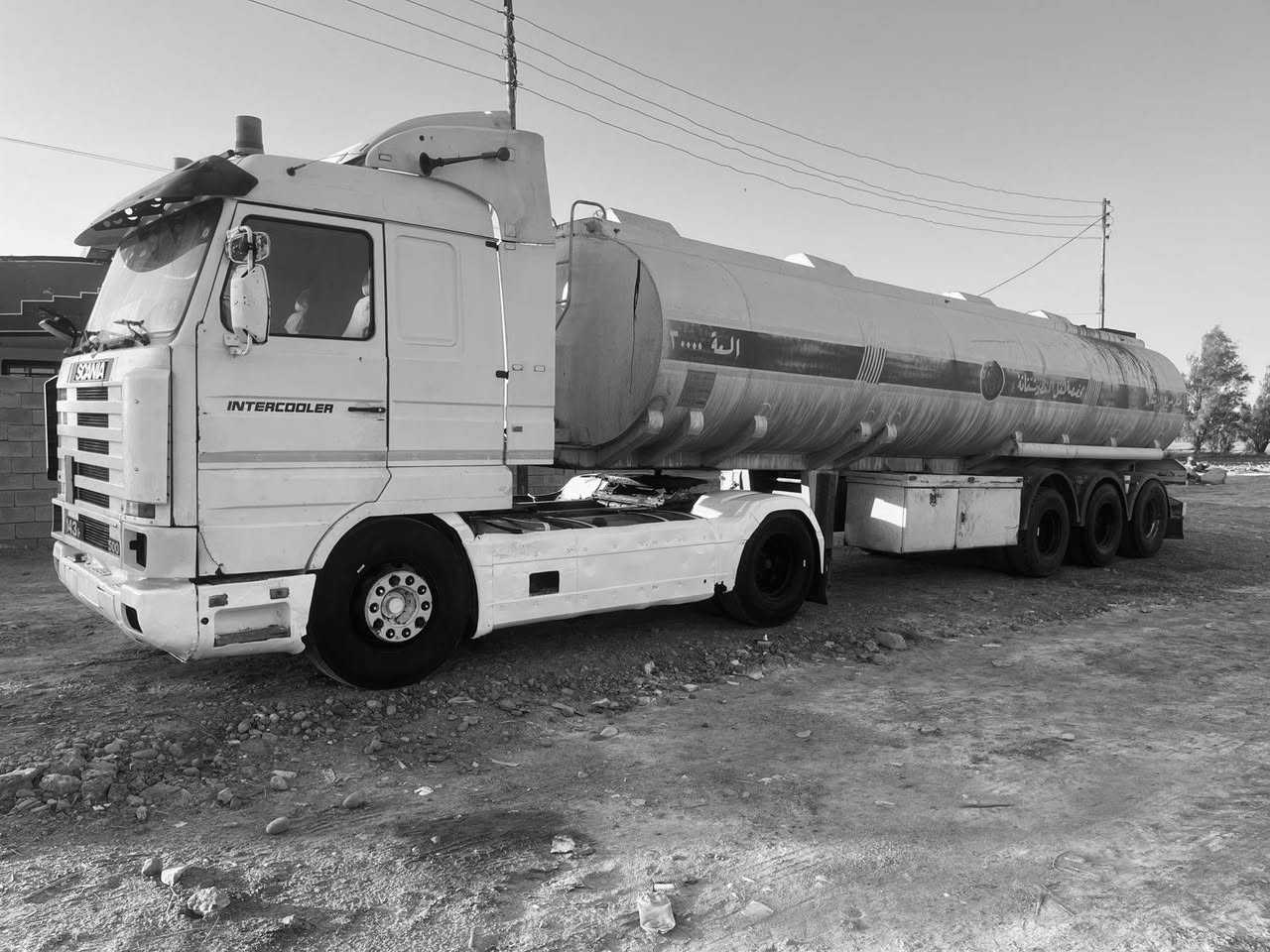 يالله سلام عليكم سكانية بطة مديل 95 مكينة 8 صفر6 رقم بغداد تحويل تانكي حدادة جرف جوبلس بويلر تخم تاير راس وعربانة مكاني بغداد شراي نتصل *********** مقداد
