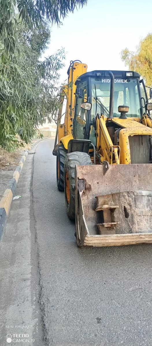 سلام عليكم حفاره هودروماك موديل 2007 رقم اربيل باسمي عنوان الموصل معه جك شغال  ***********/اسيا *********** موجود واتساب
