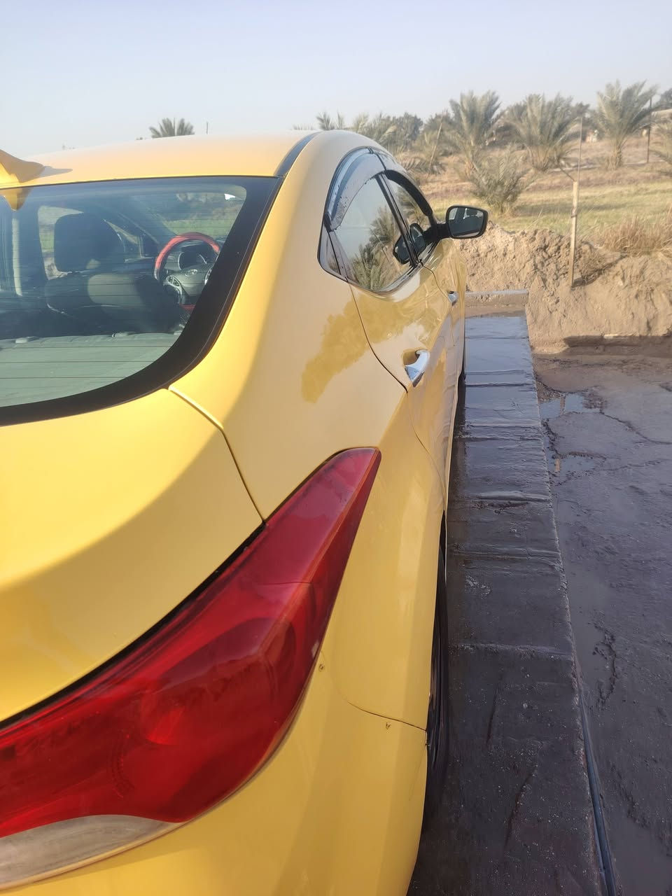 النترا موديل 12 السونار موجود ويا الصور 

مكينة وكير حاويه قبل شهر 

صدر جديد 

دوشمة جديدة

تخم تاير جديد
تحكم ستيرن جهتين

سيارة باسمي مصفر هية وغرامات

مكاني بابل المحاويل 
*********** السعر 98 وبيها مجال
