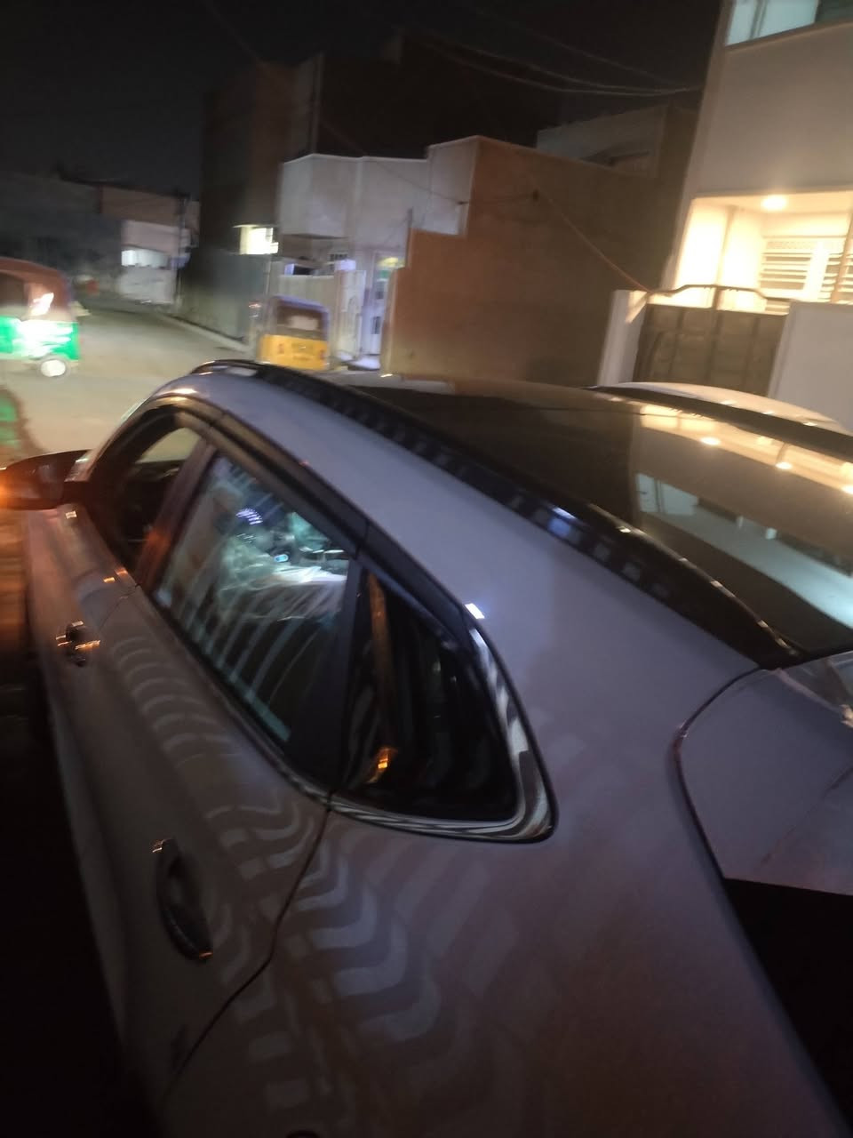 توسان ٢٠٢٠ شركة الكاصد بسمي السياره سنويه حديثه بدون حادث ولا تبديل ماشيه ٨٠ البنيد بي صبغ إثر شخط بدون فتح سعر ٢١٨ مكان السيديه تقاطع درويش *********** وتساب
