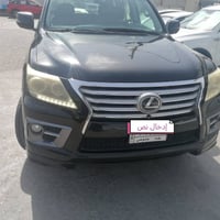 للبيع لاندكروز لكزز موديل 2013 خليجي الون اسود بيها صبغ جاملغ خلفي وطخ...