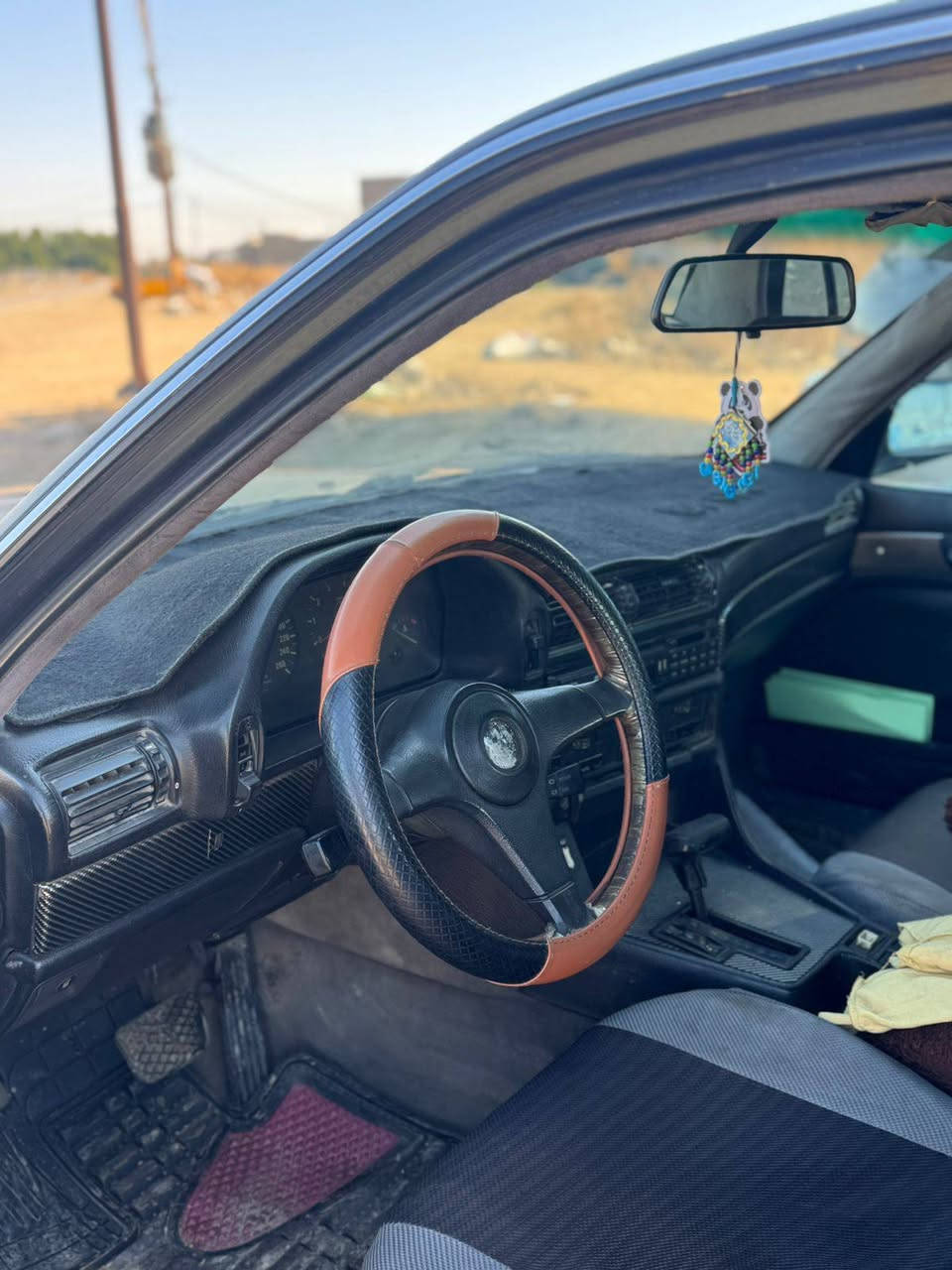 السلام عليكم بي إم دبليو حجم ٧٣٥ رقم بغداد الماني مشروع وطني موديل ٨٨ محرك نضيف كير اوتماتيك نضيف تخ تاير السعر ٥٠ وبيها مجال مكانها بغداد المعامل *********** أو ***********
