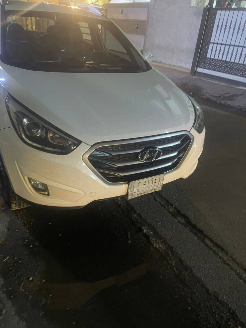 سلام عليكم
توسان 2015 خليجي ماشيه 100 جديد ع وضع الشركه
بيها تكحيل كارت بل باب الخلف الصدر
السياره كلش جديده
مواصفاتها معروفه
السعر 145 وبيها مجال
مكاني بغداد 
للاستفسار ***********
ملاحظه؟ السياره بيها حالوب ما يبين ولا ينشاف فقط بل سونار 
مكلف بل نشر
