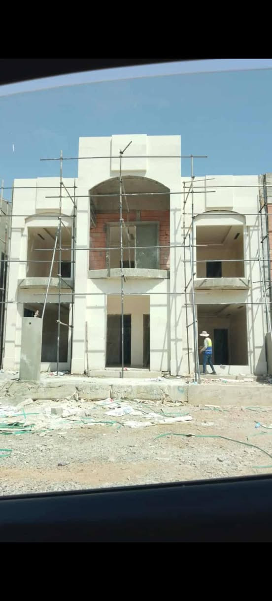 احمد الموصلي تغليف واجهات حجر الحلان ومرمر جميع محافظه العراق *********** شرط استلام مهندس ***********
