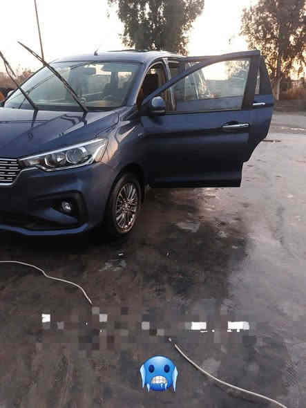 سلام عليكم للبيع سياره زازوكي ارتيكا 2020خليجي محرك كير خير من الله مكينة 1500علة وضع الشركة ما ناقصهة برغي واحد السعر 125وبيهة مجال ***********
مكان بغداد حي الجهاد
